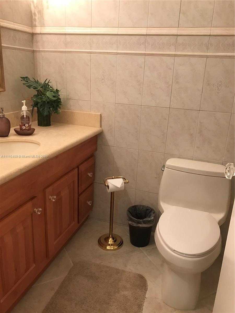 Small Image of 3505 SOUTH OCEAN DR #1215, Hollywood Number 7