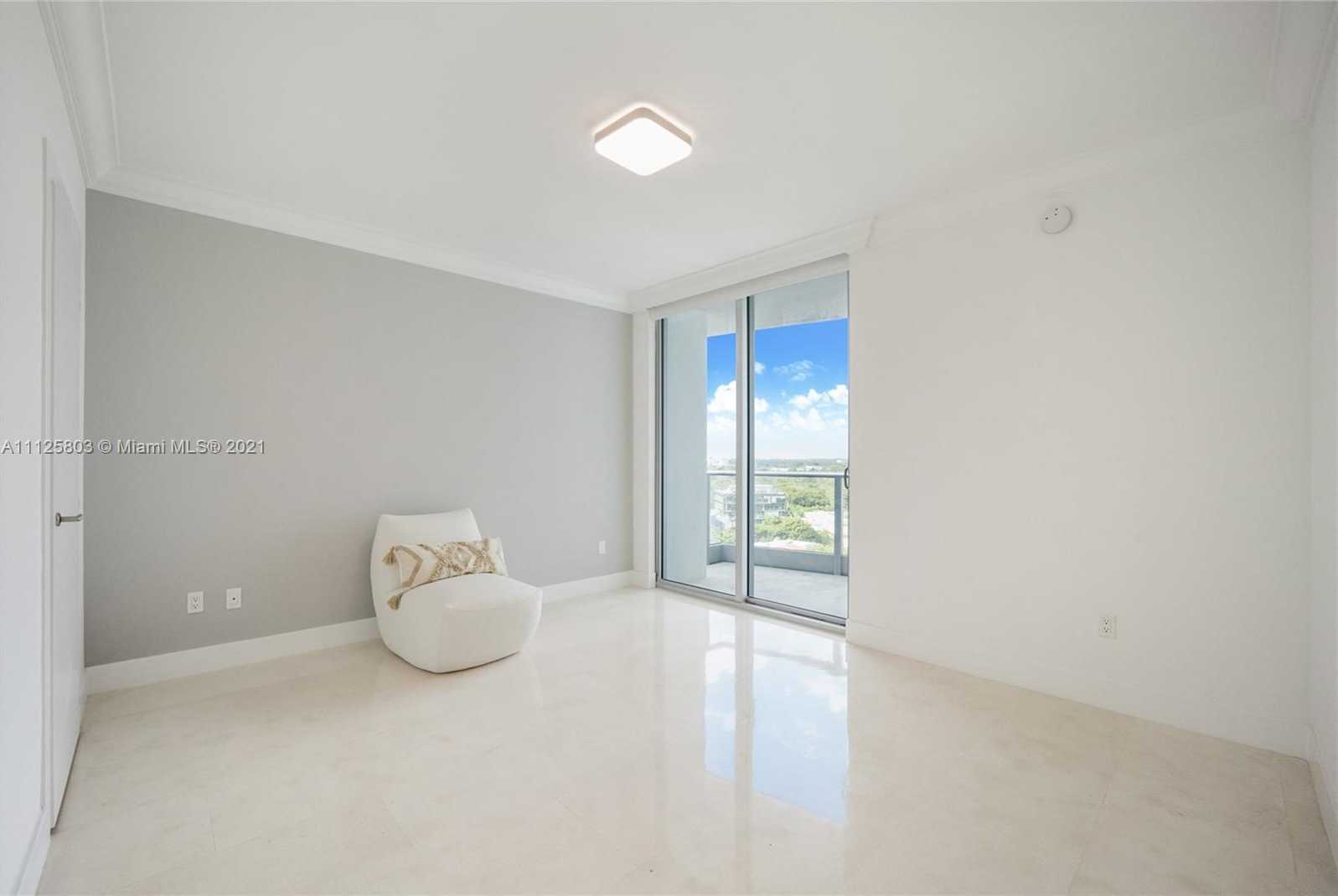 Small Image of 2627 S Bayshore Dr, Coconut Grove, FL 33133, USA Number 14