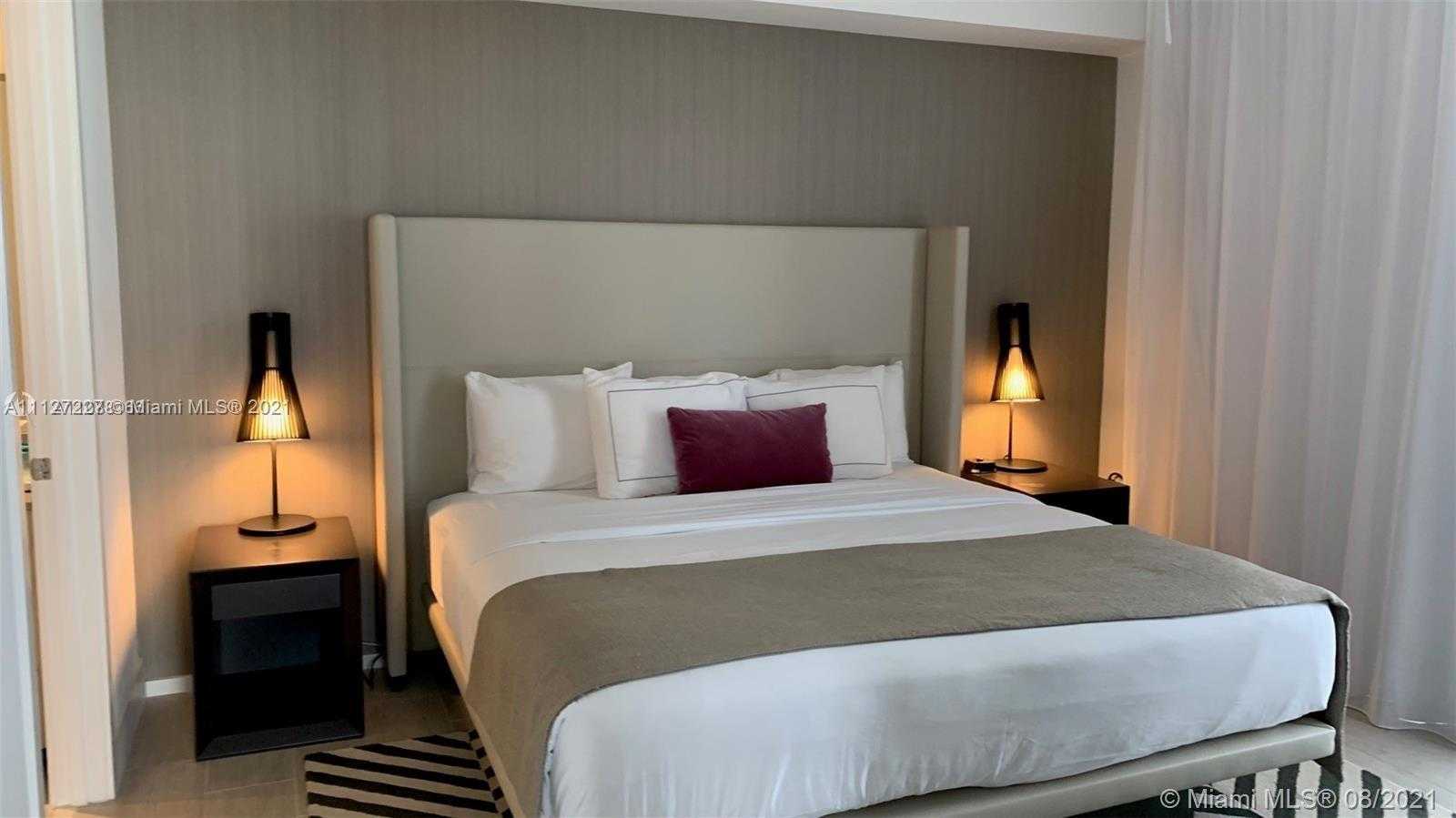 Small Image of 4010 S Ocean Dr, Hollywood, FL 33019, USA Number 23