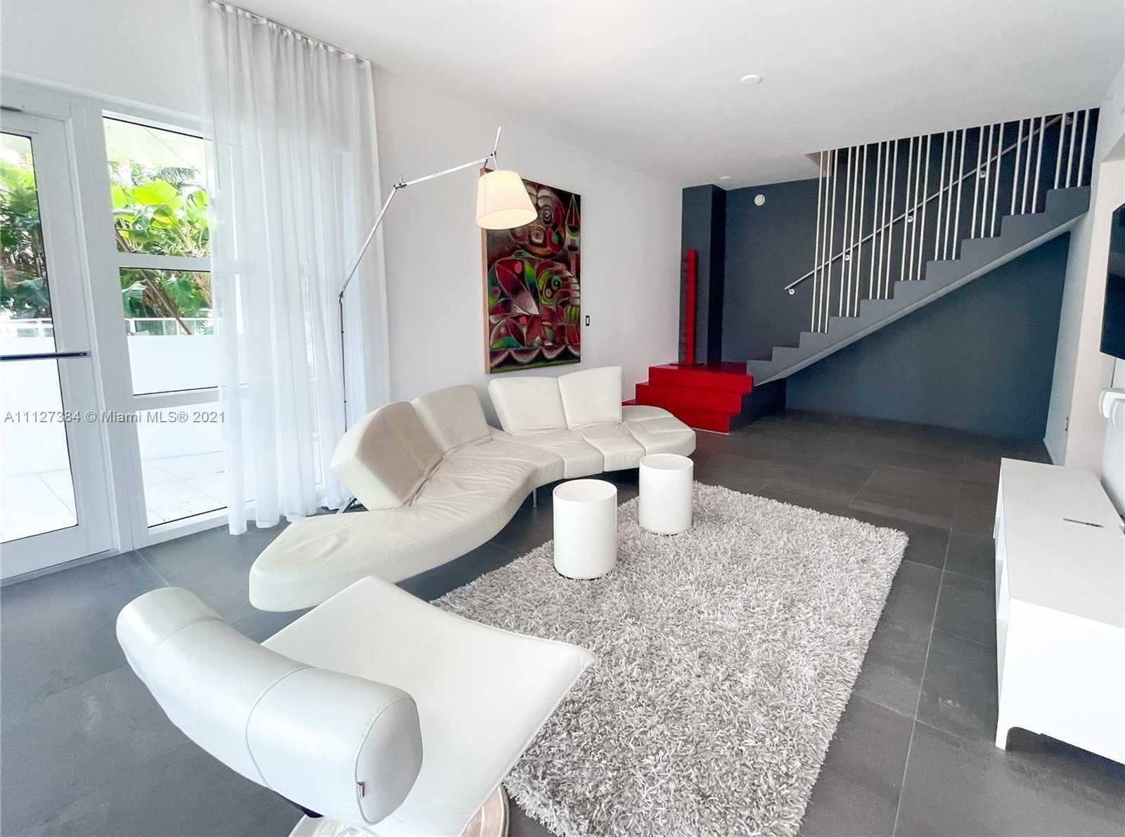 Small Image of 6103 Aqua Ave, Miami Beach, FL 33141, USA Number 4