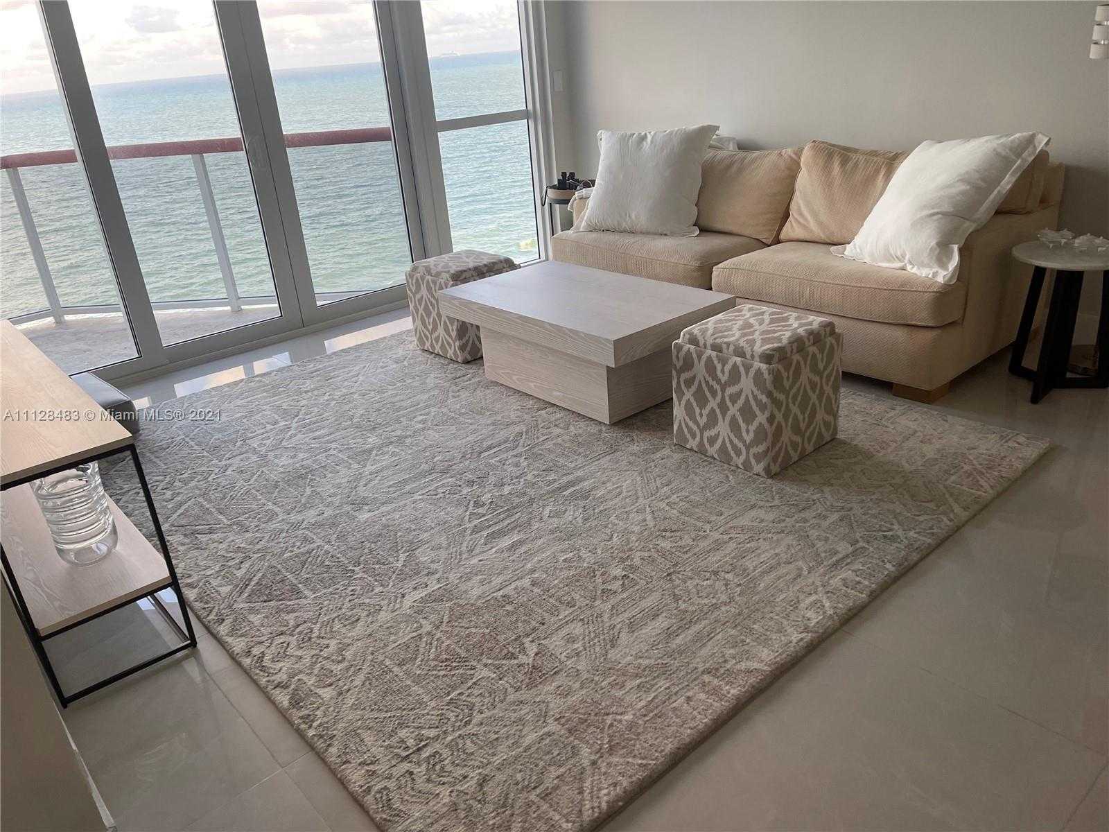 Small Image of 6767 Collins Ave, Miami, FL 33141, USA Number 10