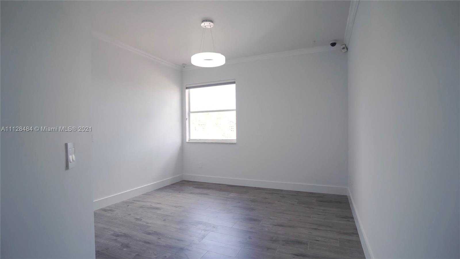 Small Image of 3988 194th Ln, Golden Beach, FL 33160, USA Number 27