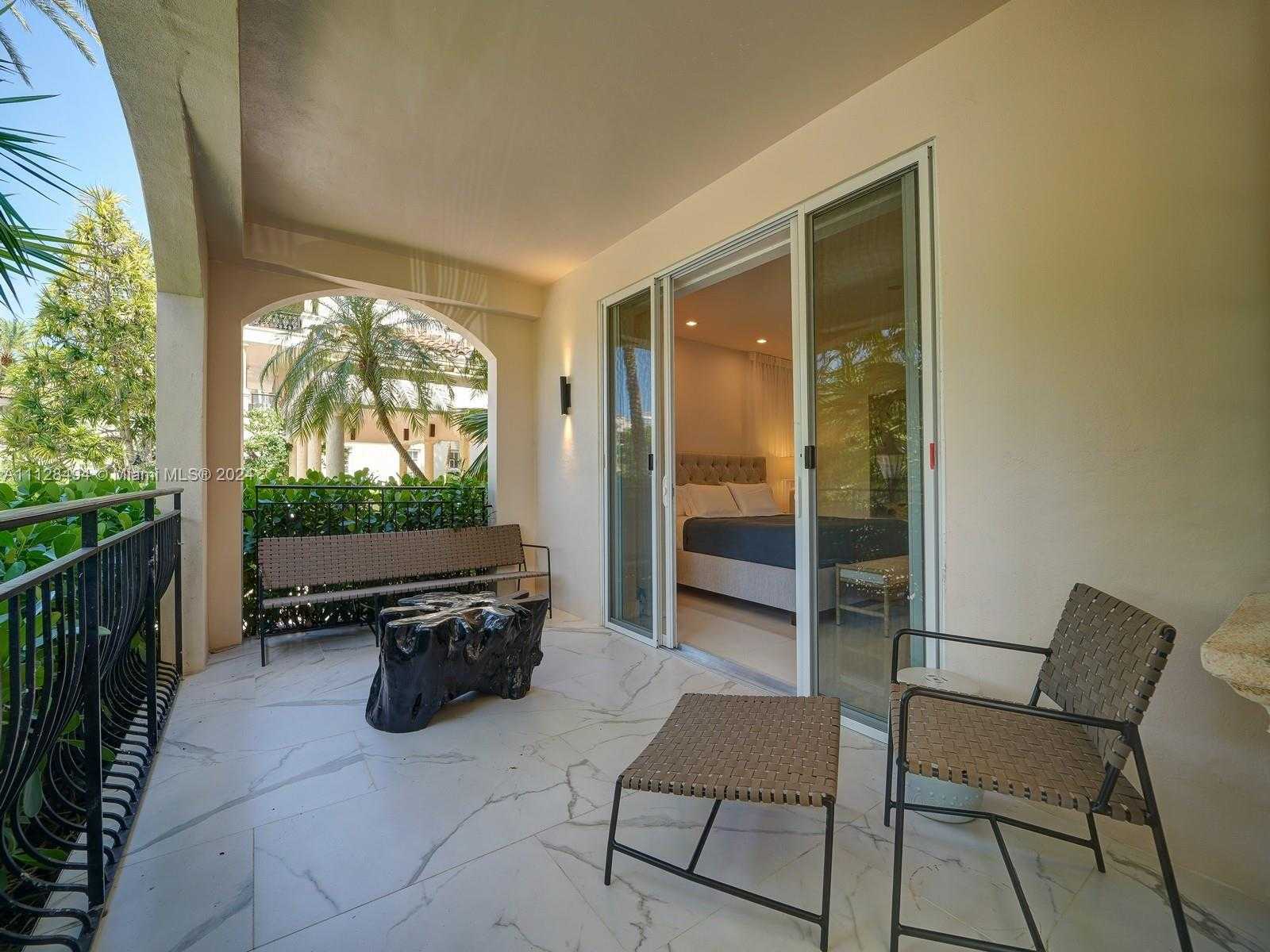 Small Image of 19117 Fisher Island Dr, Miami Beach, FL 33109, USA Number 16