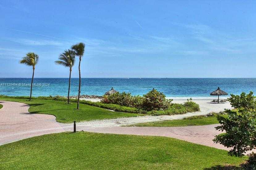 Small Image of 19117 Fisher Island Dr, Miami Beach, FL 33109, USA Number 56