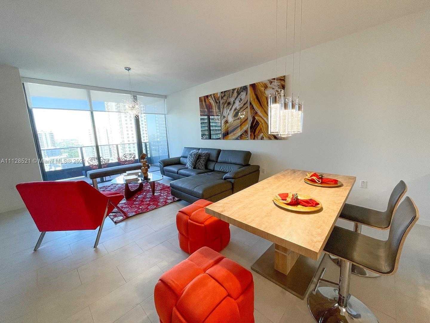 Small Image of 1000 Brickell Plaza, Miami, FL 33131, USA Number 2