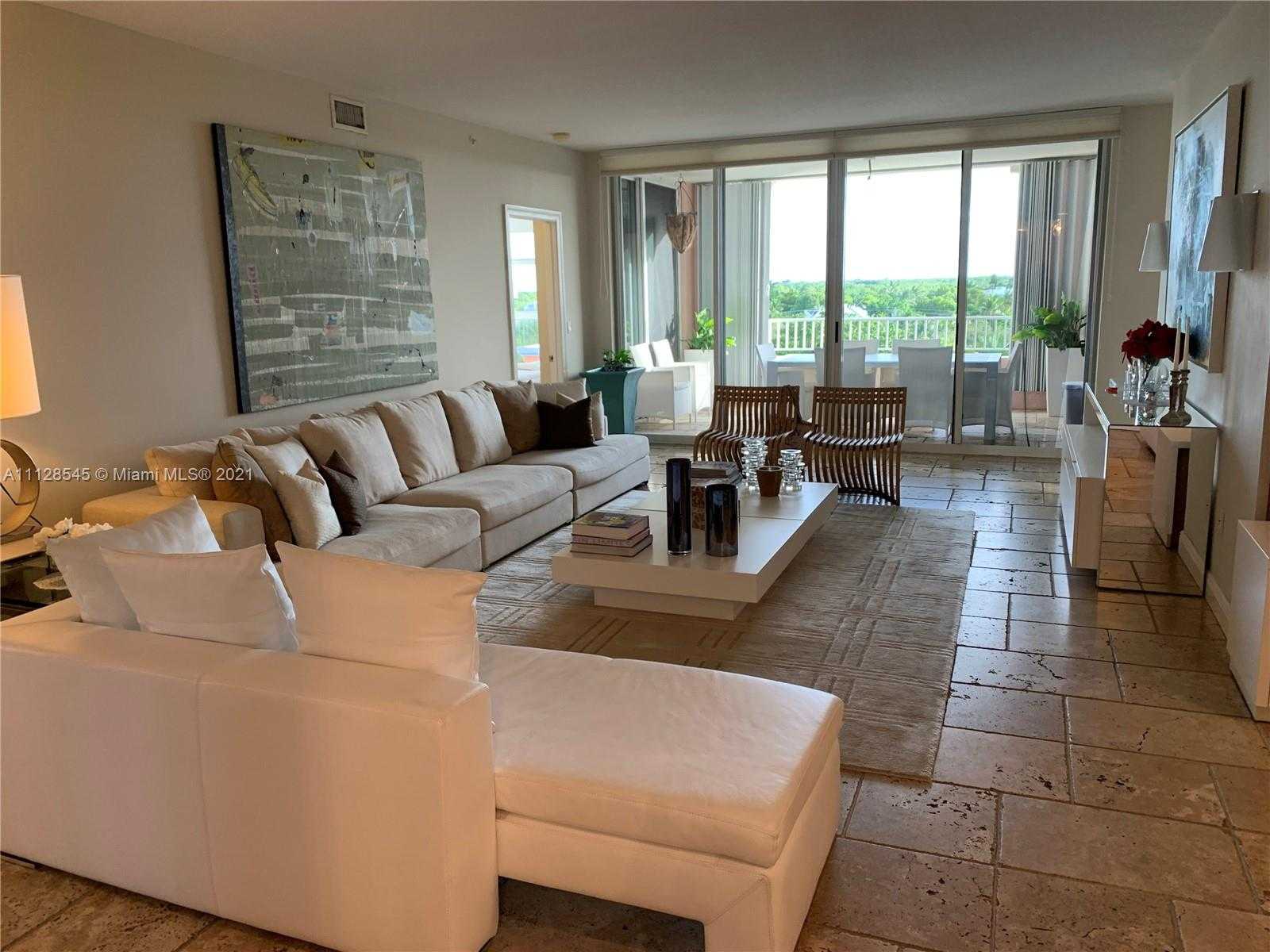 Small Image of 747 Crandon Blvd, Key Biscayne, FL 33149, USA Number 13