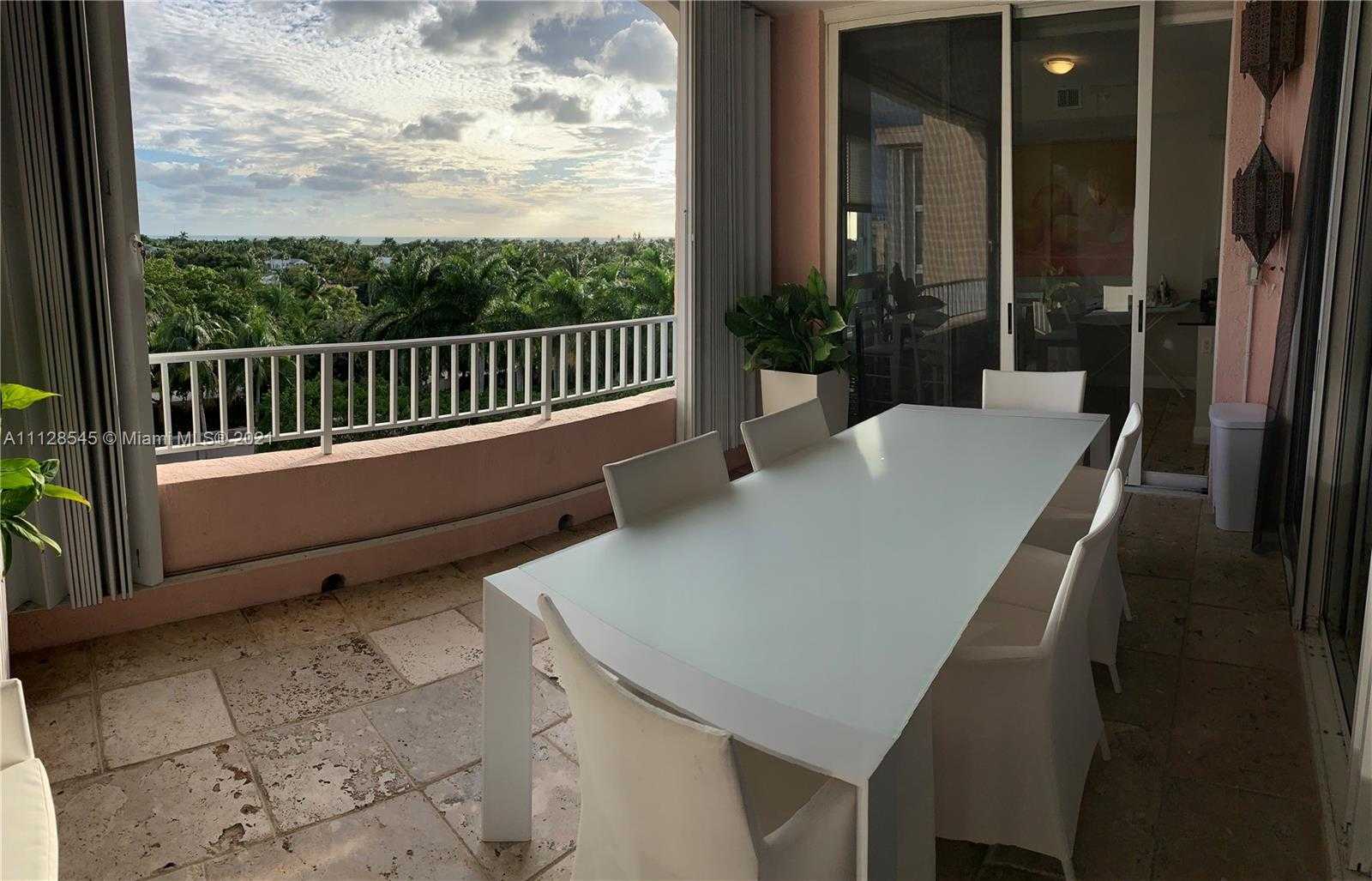 Small Image of 747 Crandon Blvd, Key Biscayne, FL 33149, USA Number 8