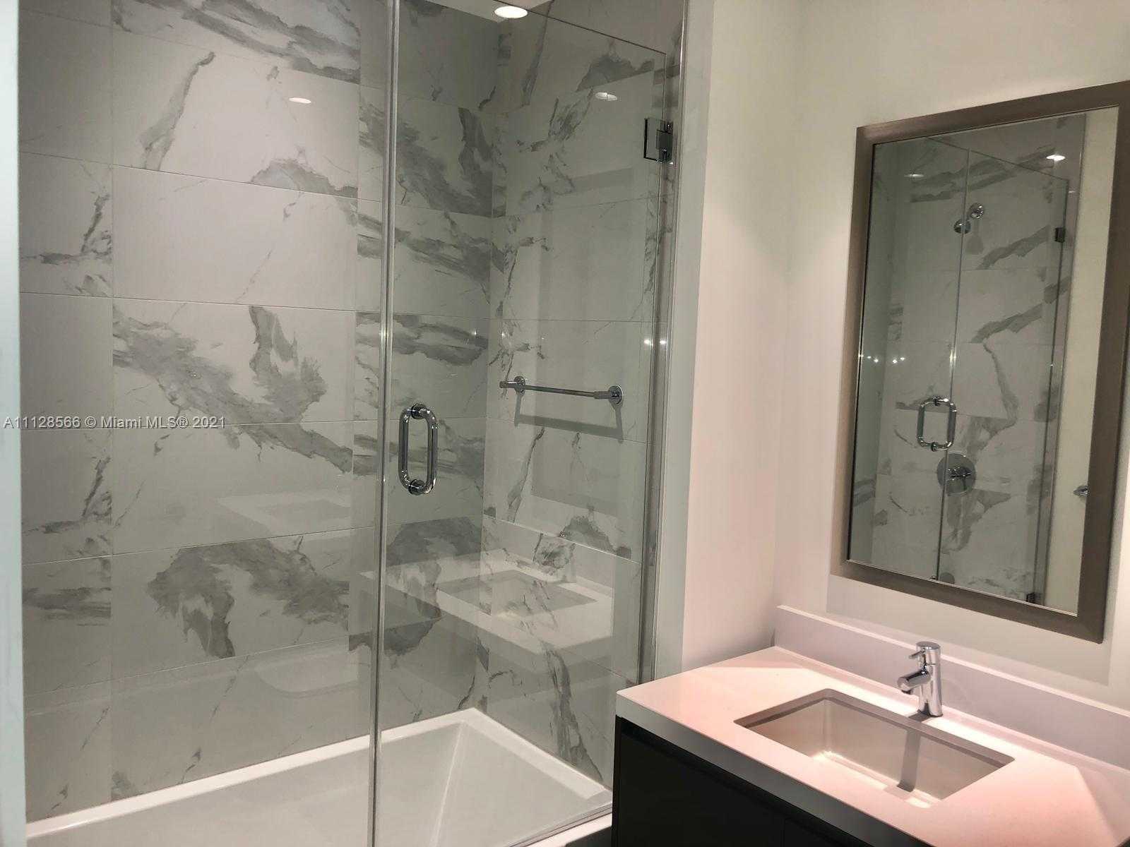Small Image of 851 NE 1st Ave, Miami, FL 33132, USA Number 10