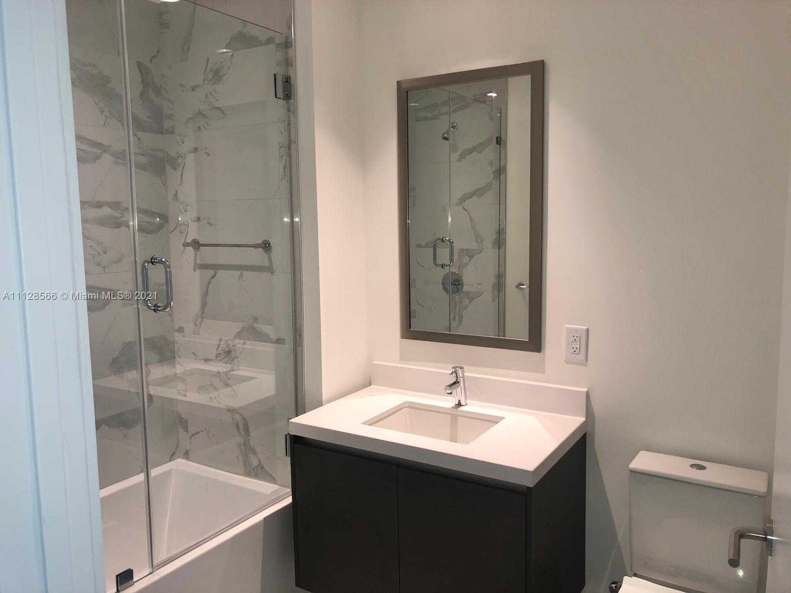 Small Image of 851 NE 1st Ave, Miami, FL 33132, USA Number 11