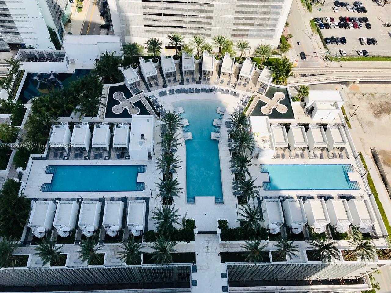 Small Image of 851 NE 1st Ave, Miami, FL 33132, USA Number 19