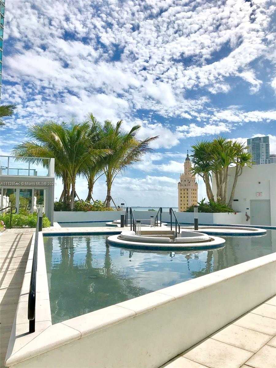 Small Image of 851 NE 1st Ave, Miami, FL 33132, USA Number 23