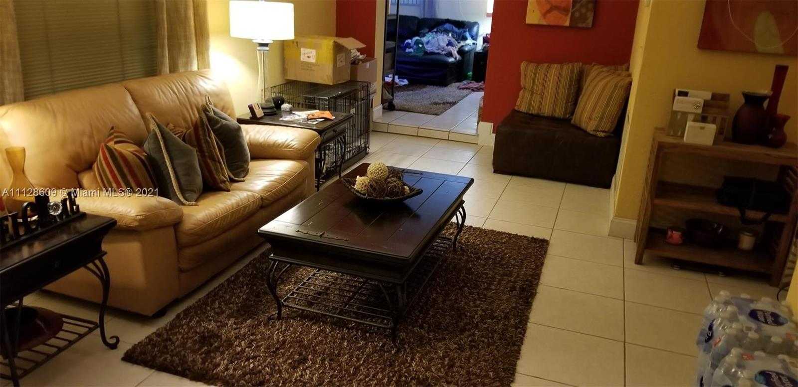 Small Image of 14681 Polk St, Miami, FL 33176, USA Number 2