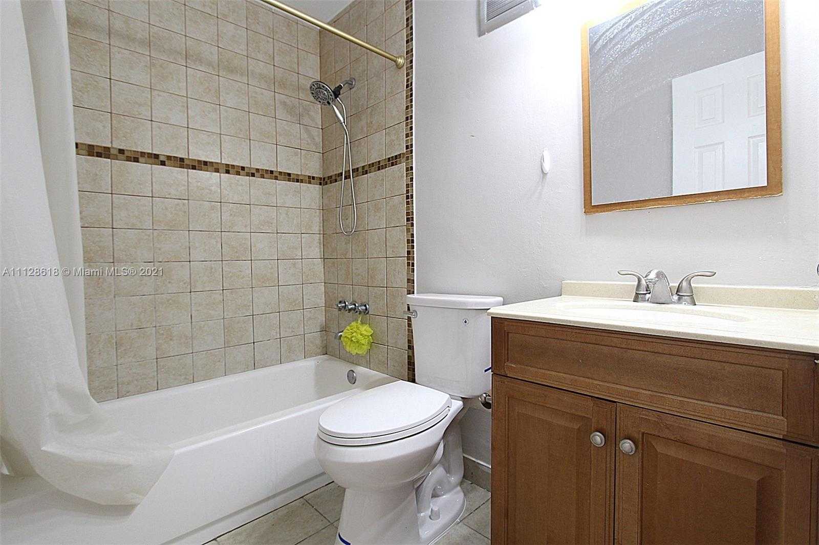 Small Image of 9831 SW 195th St, Cutler Bay, FL 33157, USA Number 21