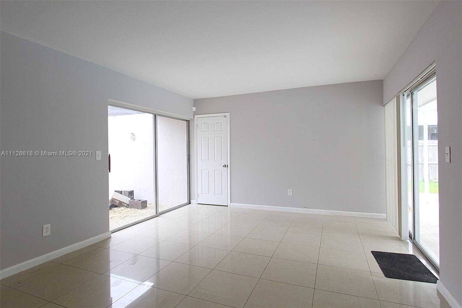 Small Image of 9831 SW 195th St, Cutler Bay, FL 33157, USA Number 9