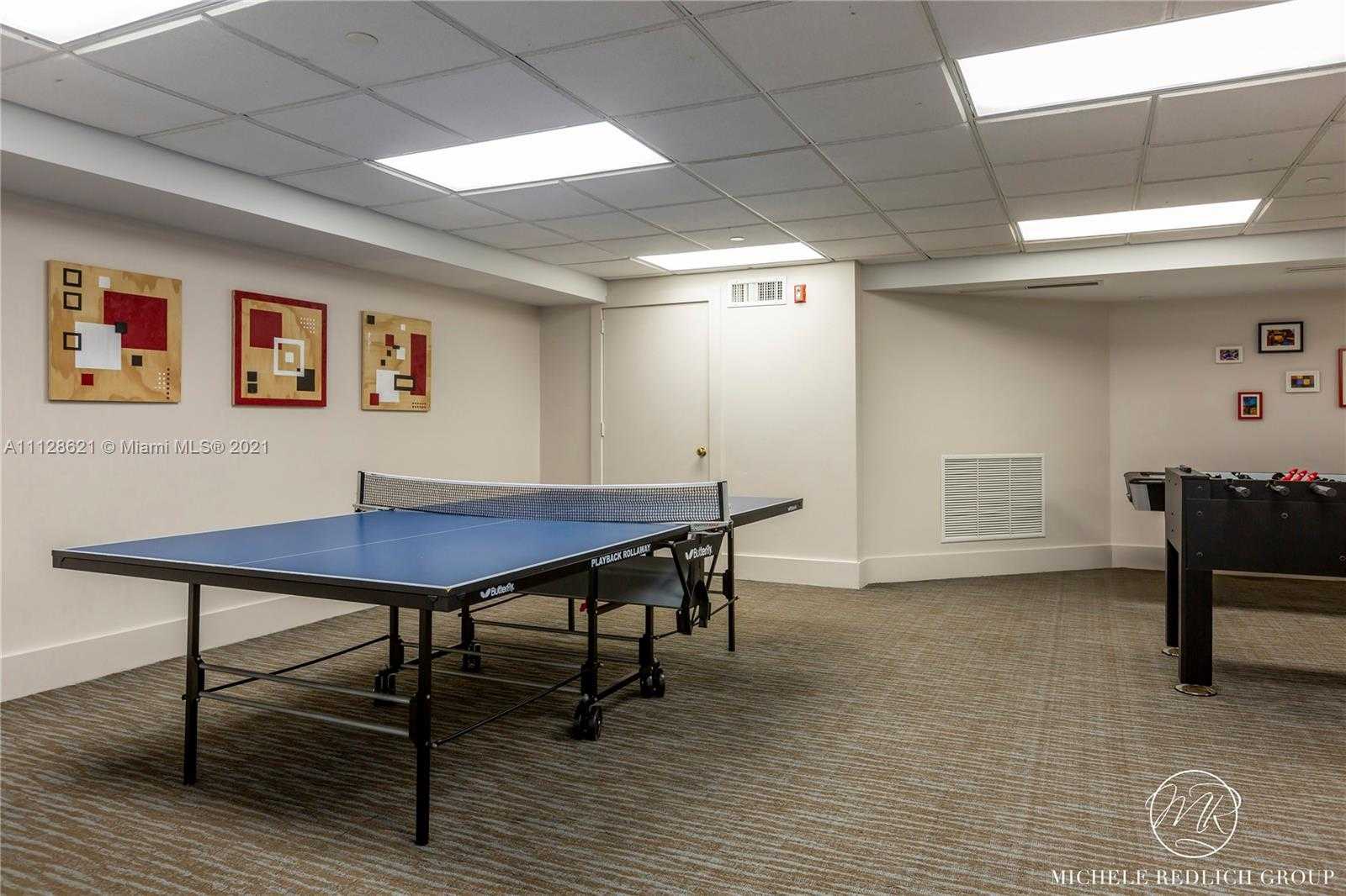 Small Image of 4779 Collins Ave, Miami Beach, FL 33140, USA Number 20