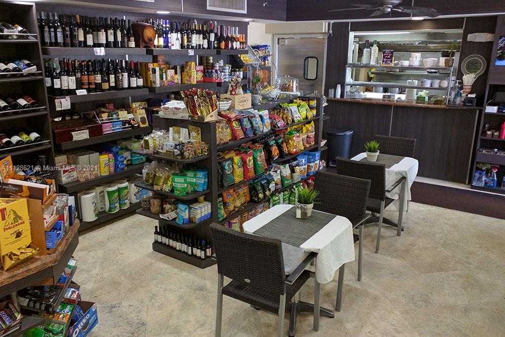 Small Image of 4779 Collins Ave, Miami Beach, FL 33140, USA Number 45