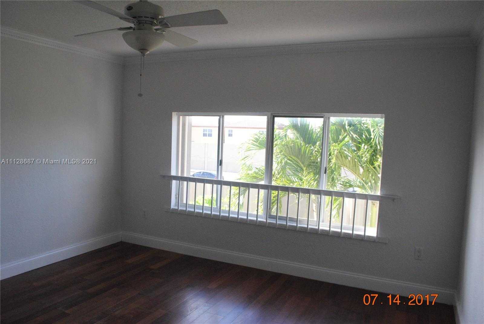 Small Image of 11345 NW 73rd Terrace, Doral, FL 33178, USA Number 11
