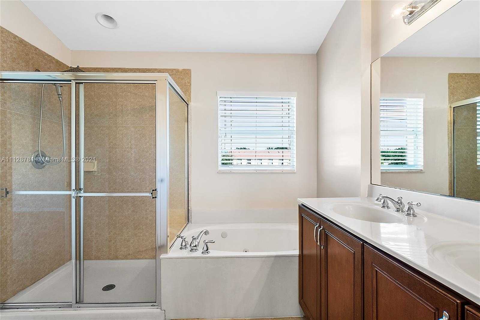 Small Image of 16130 Poppy Seed Cir, Delray Beach, FL 33484, USA Number 23