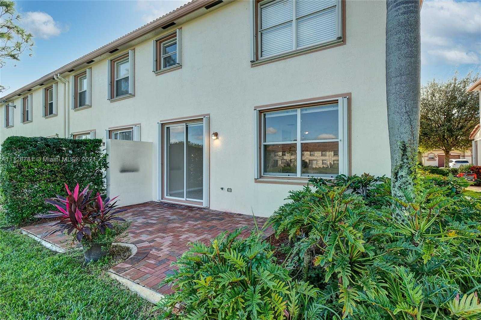 Small Image of 16130 Poppy Seed Cir, Delray Beach, FL 33484, USA Number 29