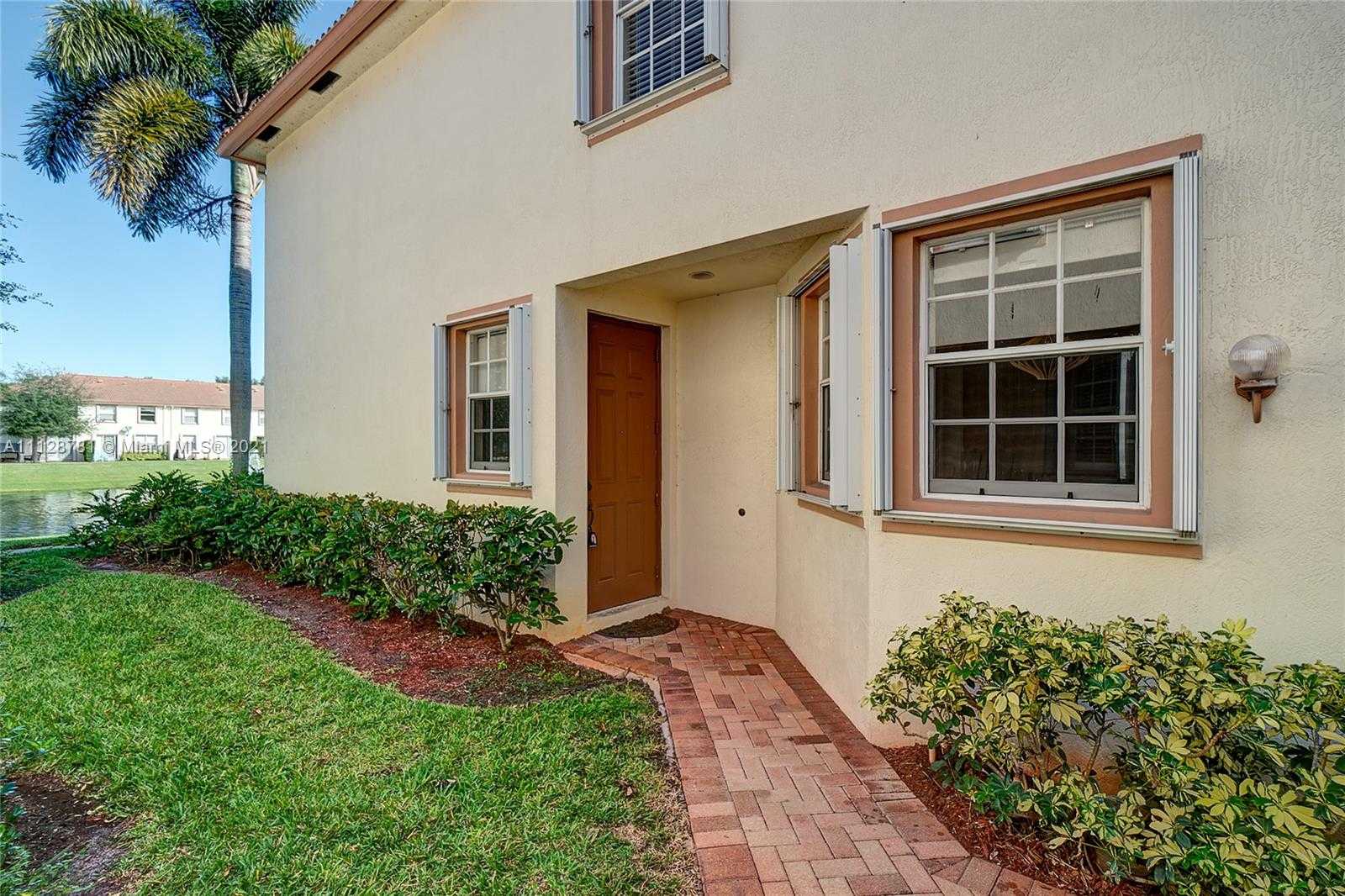 Small Image of 16130 Poppy Seed Cir, Delray Beach, FL 33484, USA Number 3