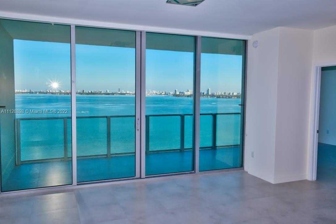 Small Image of 2900 NE 7th Ave, Miami, FL 33137, USA Number 2