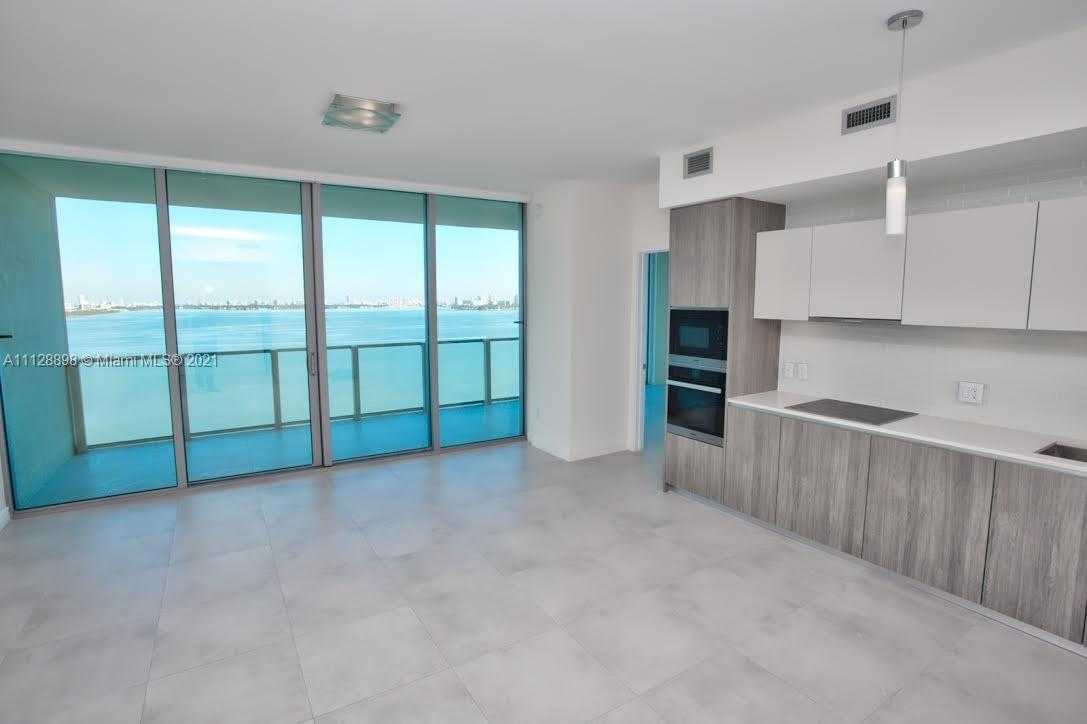 Small Image of 2900 NE 7th Ave, Miami, FL 33137, USA Number 4