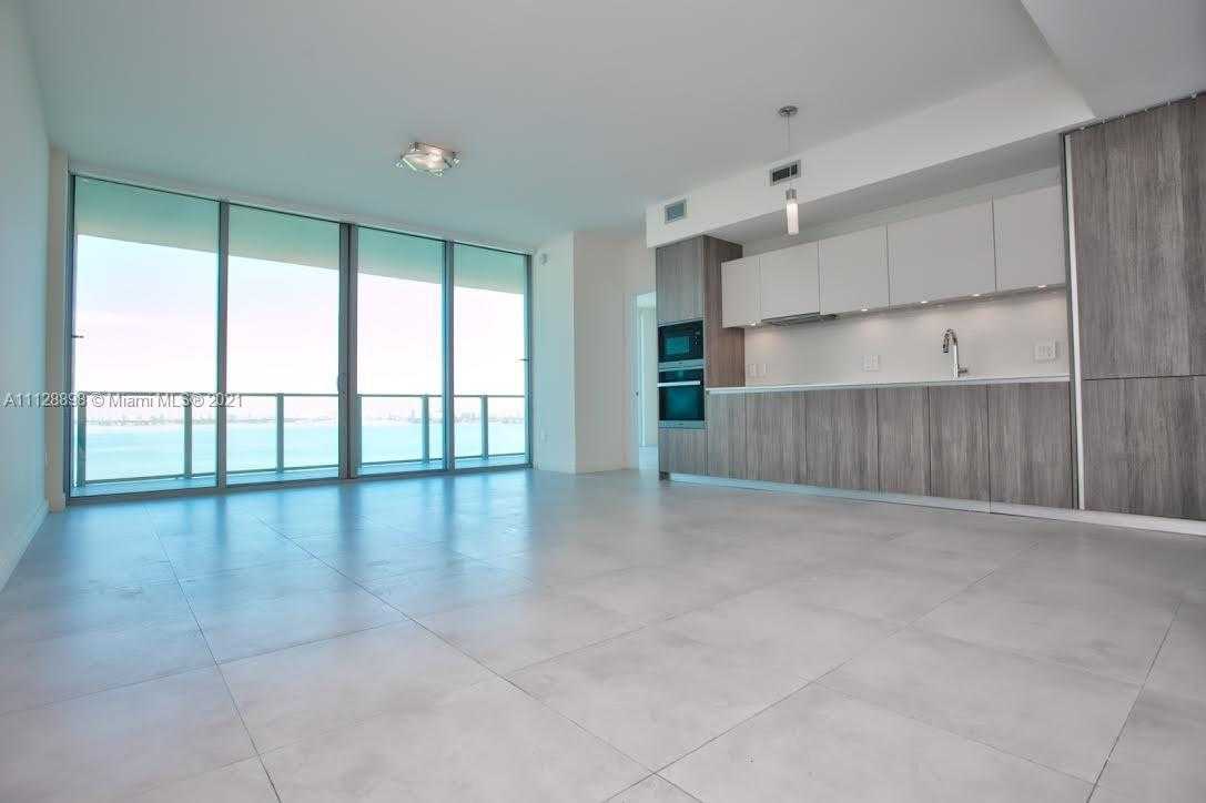 Small Image of 2900 NE 7th Ave, Miami, FL 33137, USA Number 5