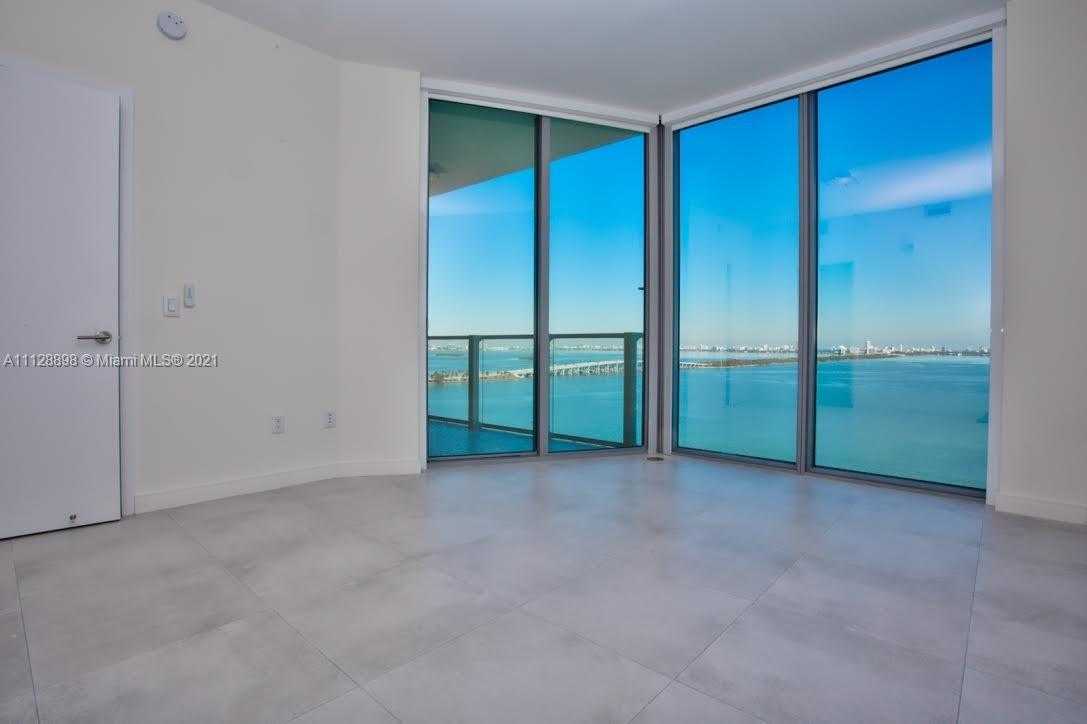 Small Image of 2900 NE 7th Ave, Miami, FL 33137, USA Number 8