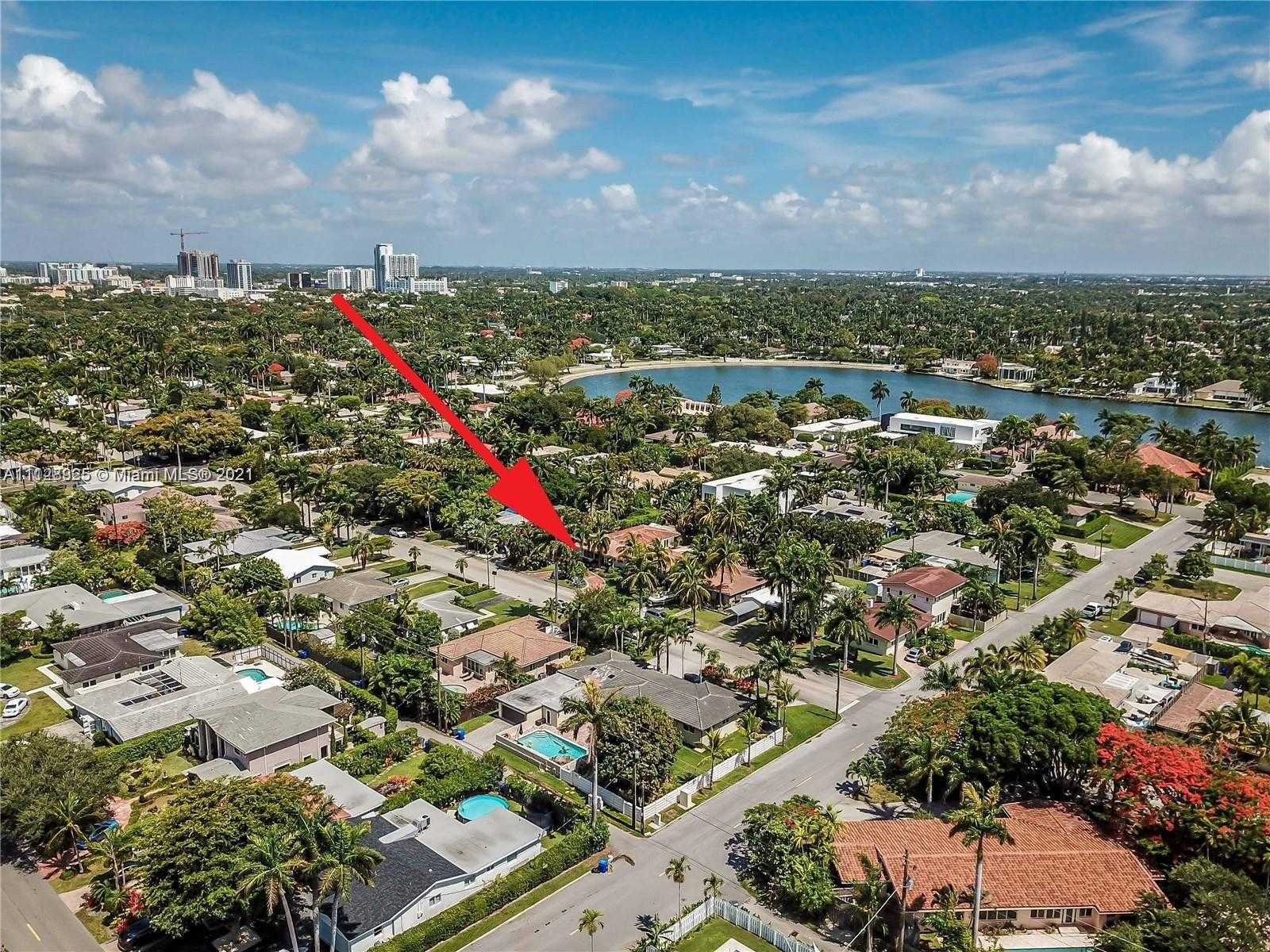 Small Image of 1117 Adams St, Hollywood, FL 33019, USA Number 37