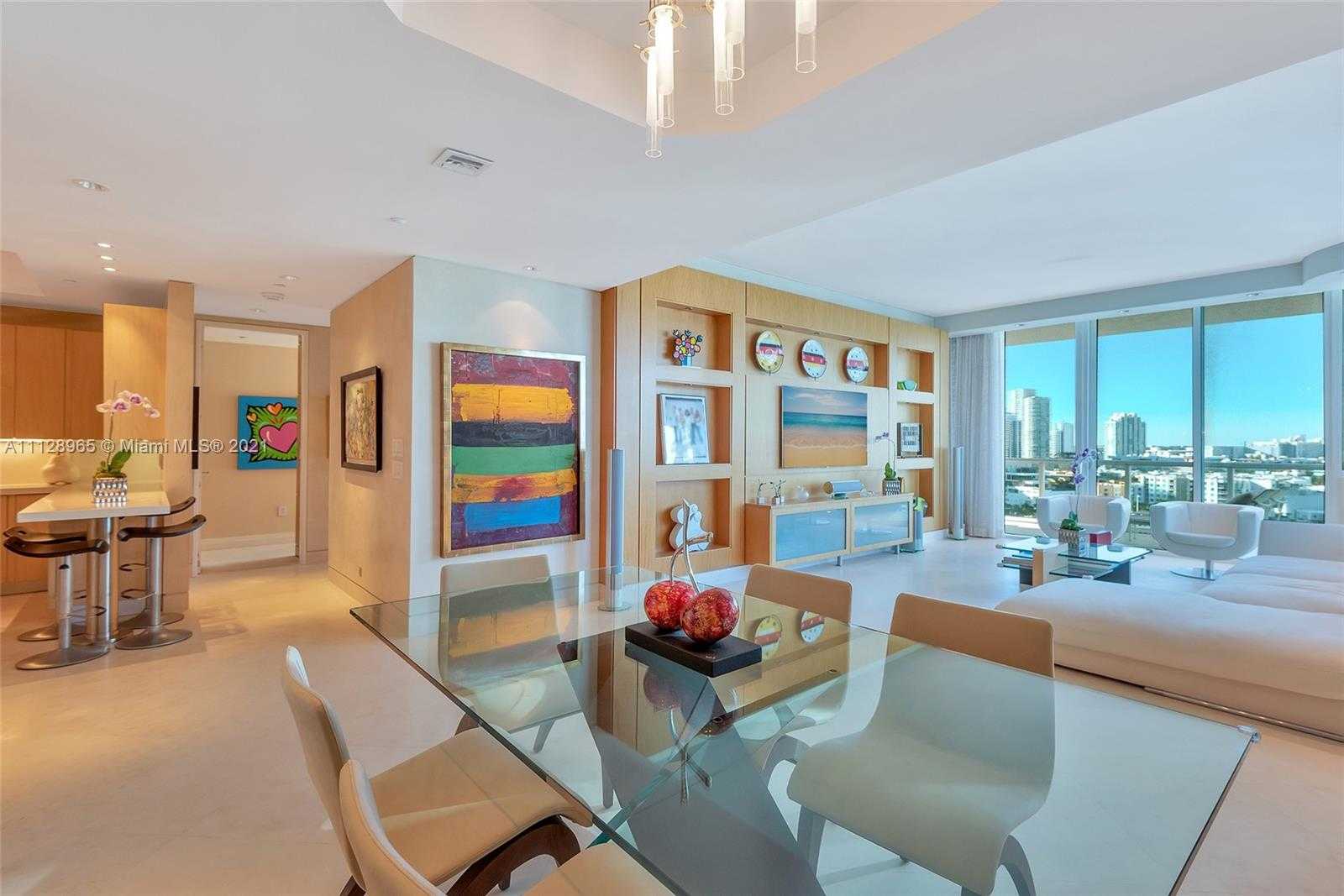 Small Image of 100 South Pointe Dr, Miami Beach, FL 33139, USA Number 5
