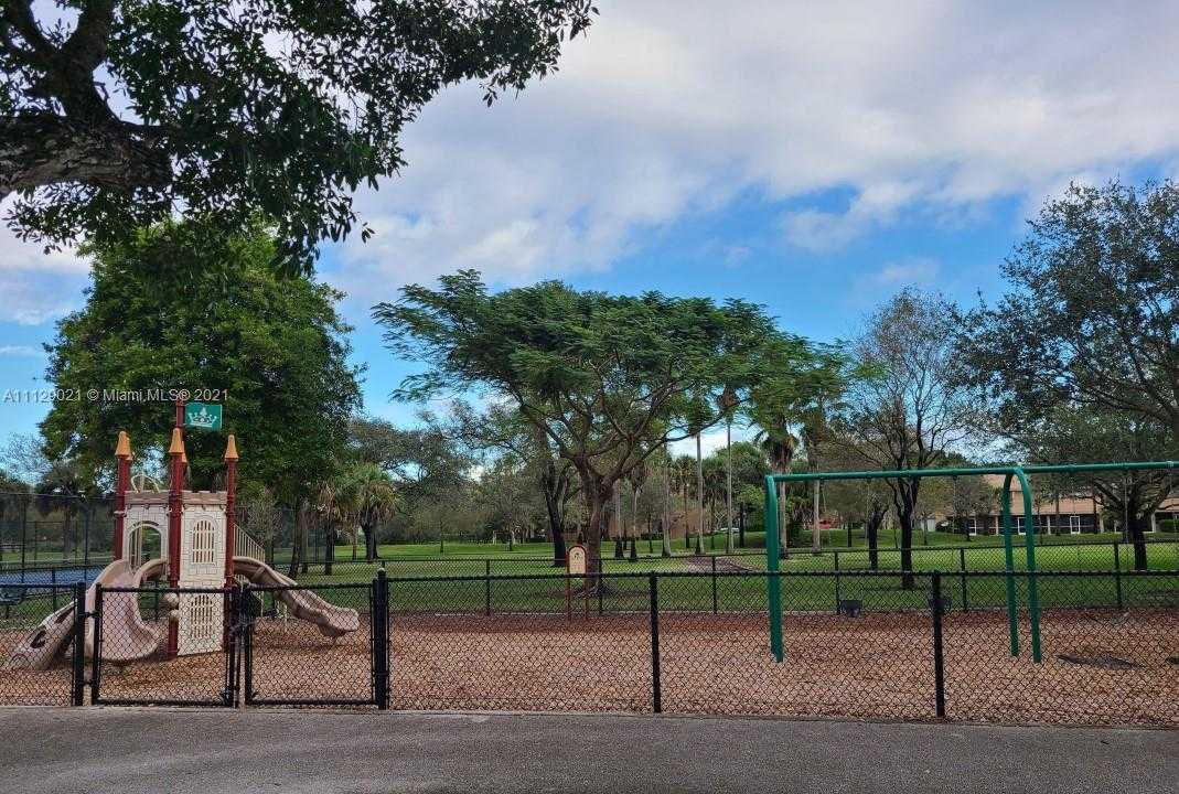 Small Image of 9774 NW 20th St, Coral Springs, FL 33071, USA Number 20