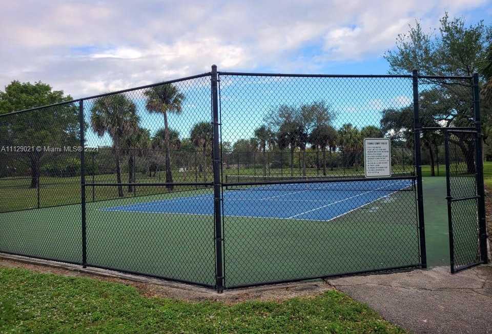 Small Image of 9774 NW 20th St, Coral Springs, FL 33071, USA Number 21