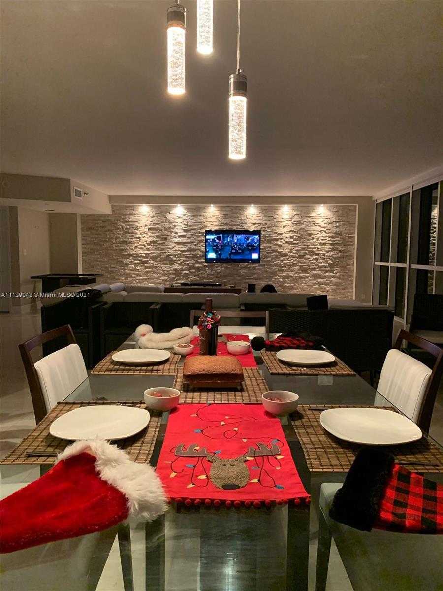 Small Image of 16425 Collins Ave, Sunny Isles Beach, FL 33160, USA Number 13