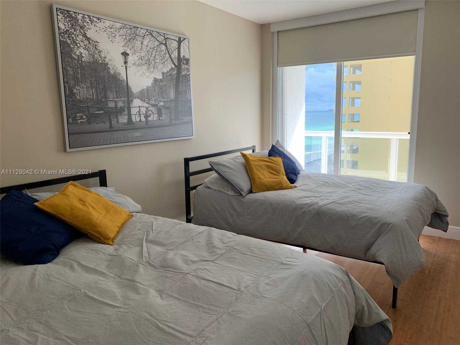 Small Image of 16425 Collins Ave, Sunny Isles Beach, FL 33160, USA Number 19