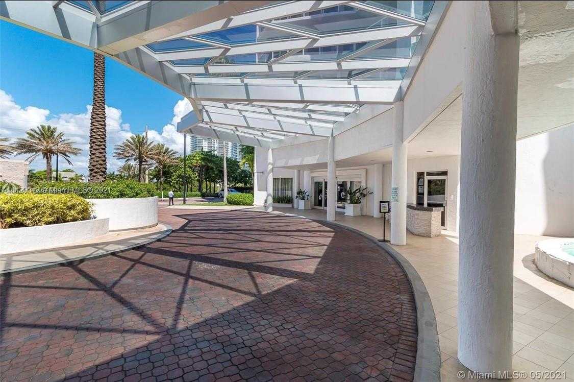 Small Image of 16425 Collins Ave, Sunny Isles Beach, FL 33160, USA Number 37