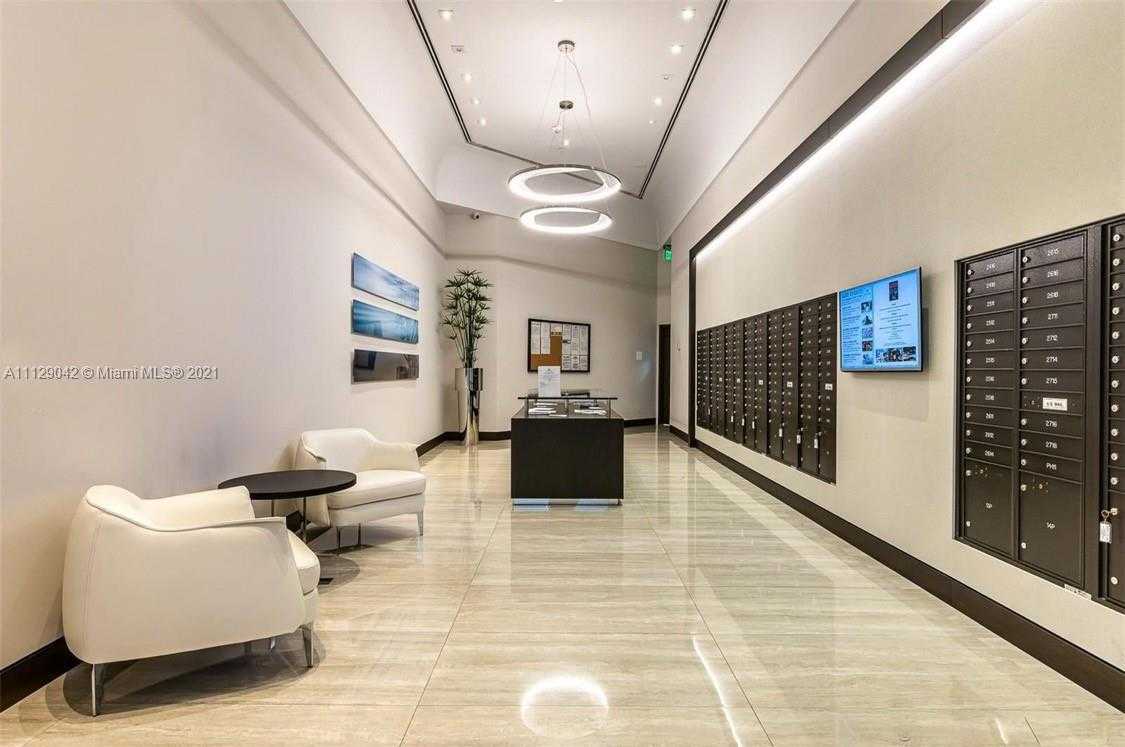 Small Image of 16425 Collins Ave, Sunny Isles Beach, FL 33160, USA Number 4
