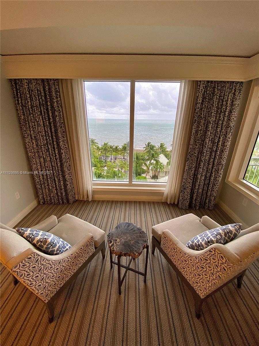Small Image of 455 Grand Bay Dr, Key Biscayne, FL 33149, USA Number 11