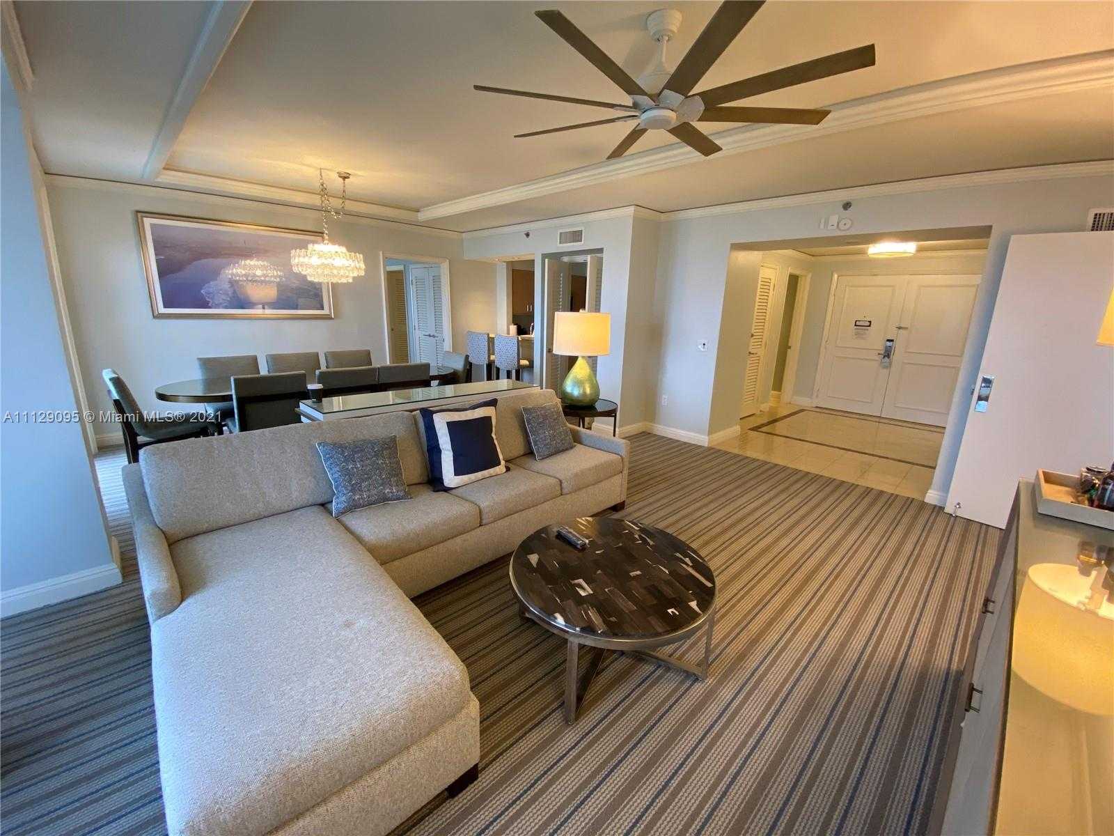 Small Image of 455 Grand Bay Dr, Key Biscayne, FL 33149, USA Number 4