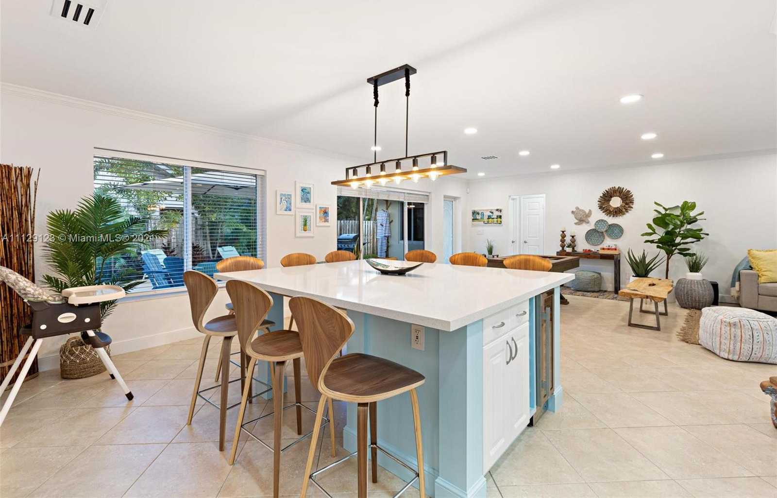 Small Image of 290 Tropic Dr, Lauderdale-By-The-Sea, FL 33308, USA Number 13