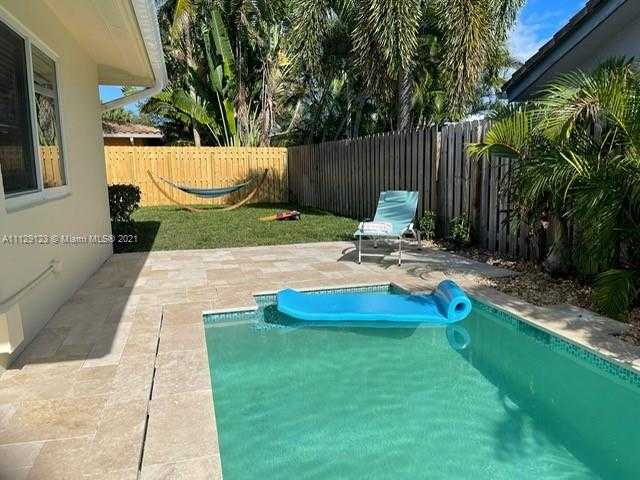 Small Image of 290 Tropic Dr, Lauderdale-By-The-Sea, FL 33308, USA Number 19