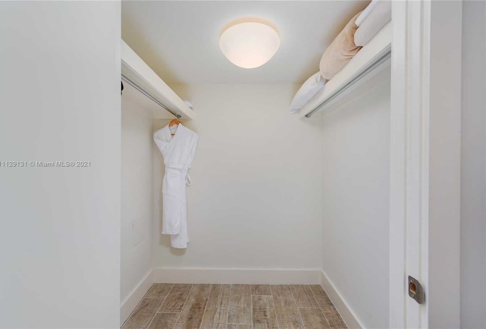 Small Image of 102 24th St, Miami Beach, FL 33139, USA Number 7