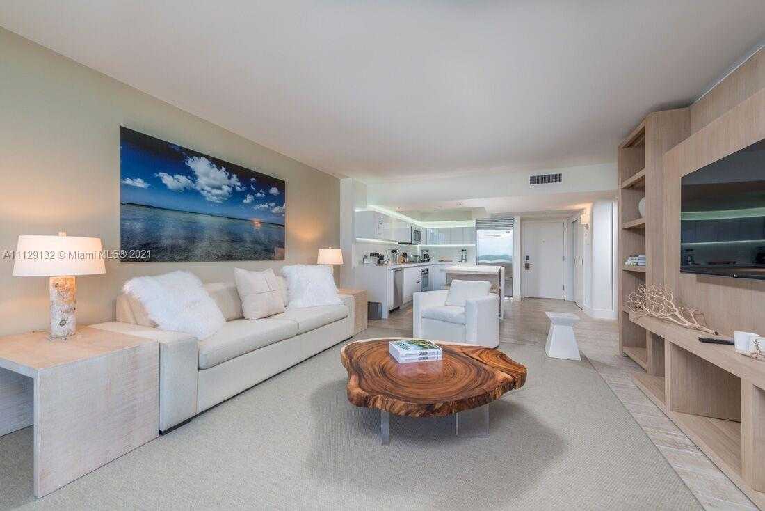 Small Image of 102 24th St, Miami Beach, FL 33139, USA Number 7