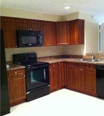 Small Image of 1621 Barcelona Way, Weston, FL 33327, USA Number 2