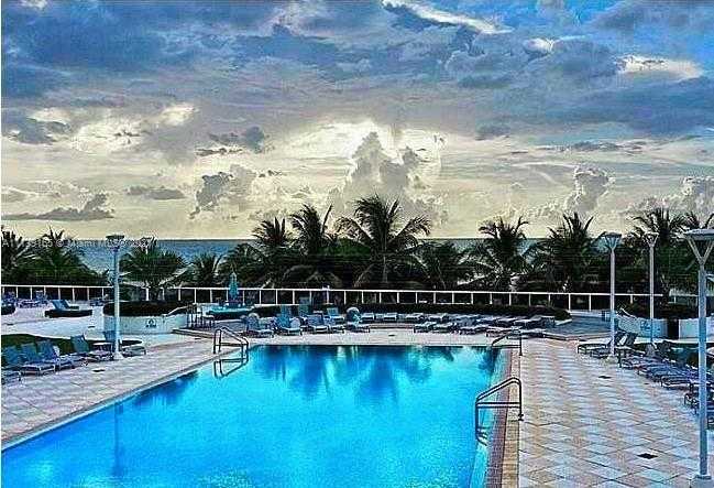 Small Image of 100 LINCOLN RD #1008, Miami Beach Number 14