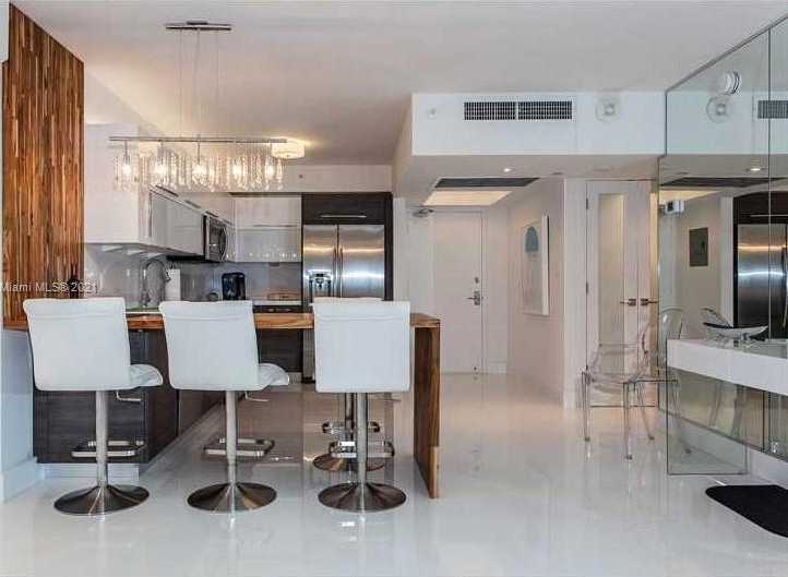 Small Image of 100 LINCOLN RD #1008, Miami Beach Number 4