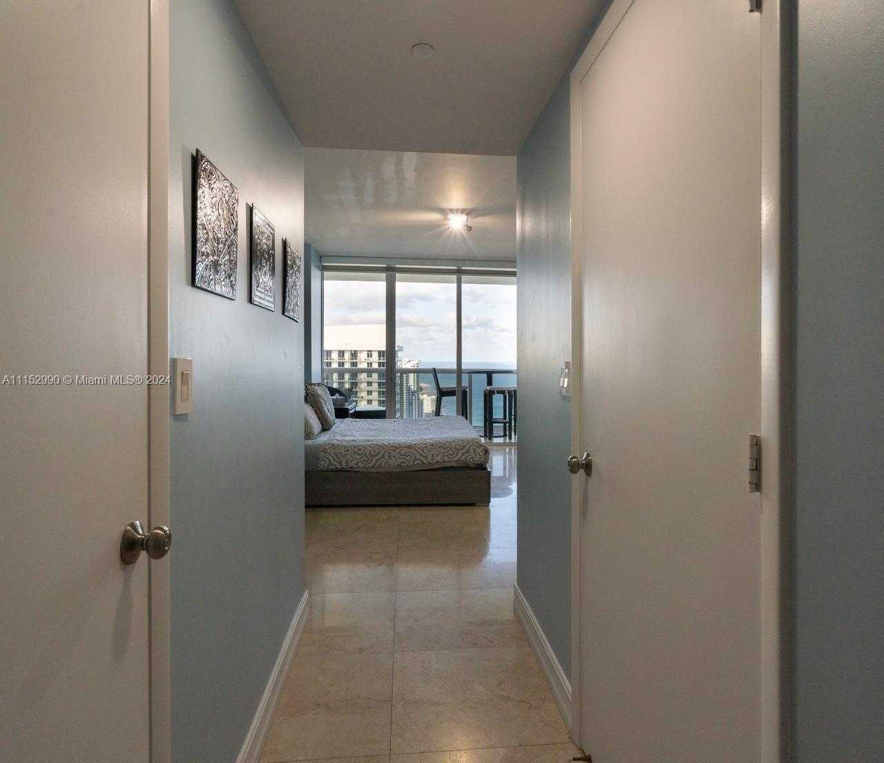 Small Image of 1830 S Ocean Dr, Hallandale Beach, FL 33009, USA Number 20