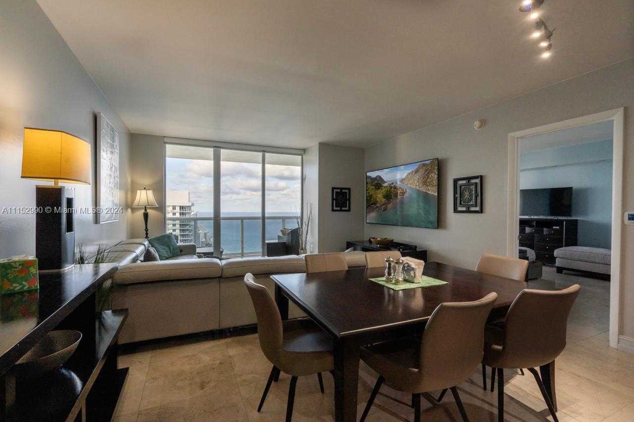Small Image of 1830 S Ocean Dr, Hallandale Beach, FL 33009, USA Number 22