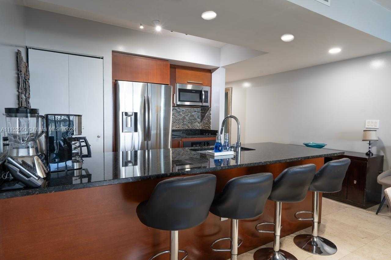 Small Image of 1830 S Ocean Dr, Hallandale Beach, FL 33009, USA Number 25