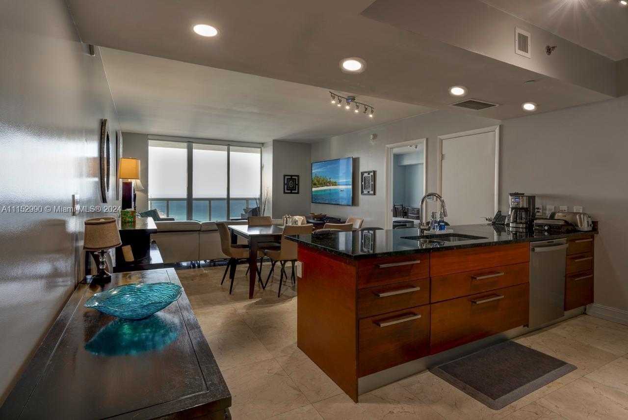 Small Image of 1830 S Ocean Dr, Hallandale Beach, FL 33009, USA Number 28