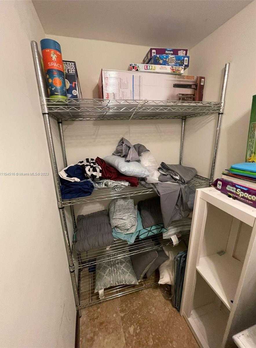 Small Image of 3725 SOUTH OCEAN DR #301, Hollywood Number 13